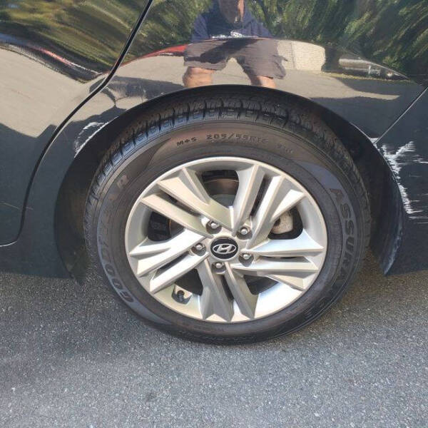 2019 Hyundai Elantra