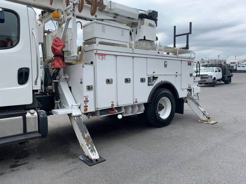 2016 Freightliner M2 106