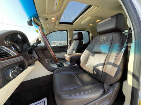 2014 Cadillac Escalade Platinum