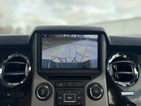 2015 Ford F-250 Super Duty Platinum