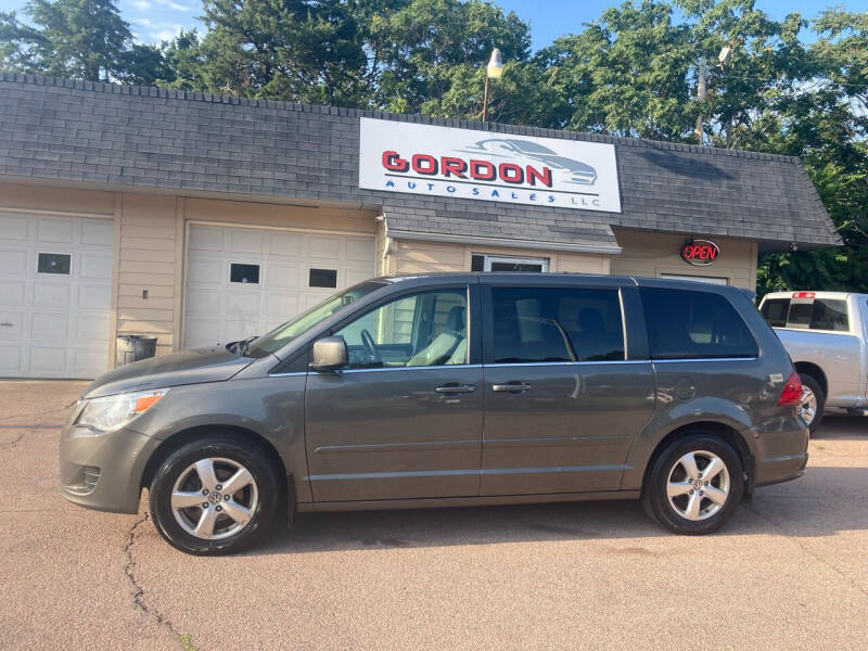 2010 Volkswagen Routan for sale at Gordon Auto Sales LLC in Sioux City IA