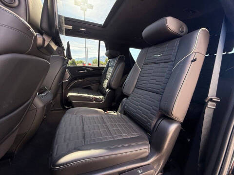 2024 Cadillac Escalade-V