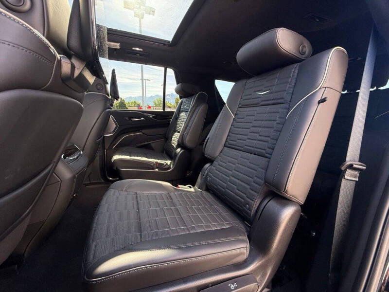 2024 Cadillac Escalade-V