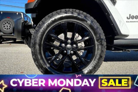 2024 Jeep Gladiator NightHawk