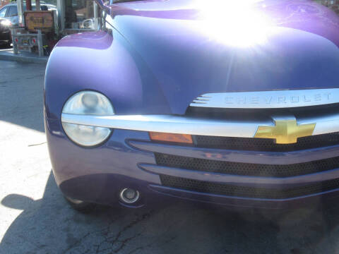 2004 Chevrolet SSR LS