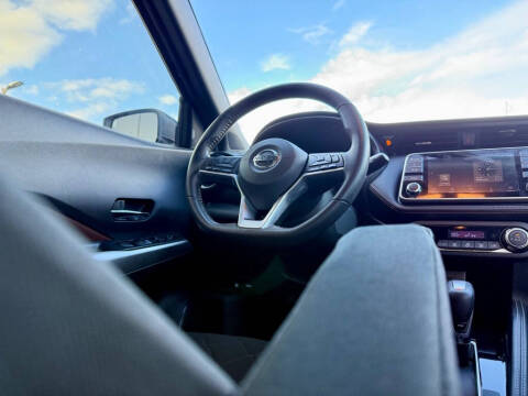 2018 Nissan Kicks SR