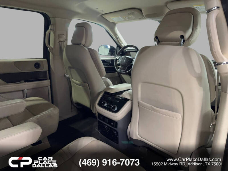 2020 Lincoln Navigator Standard