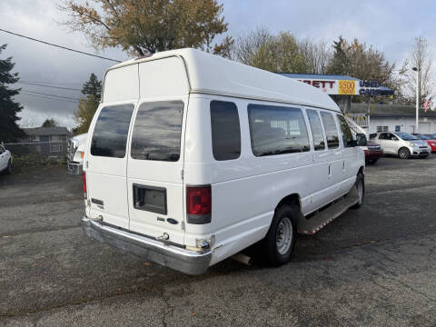 2014 Ford E-Series E-350 SD