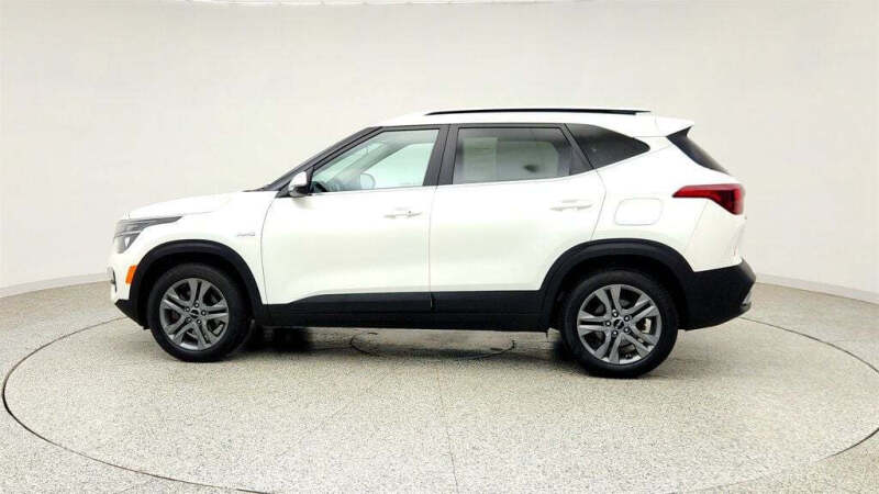 2023 Kia Seltos S