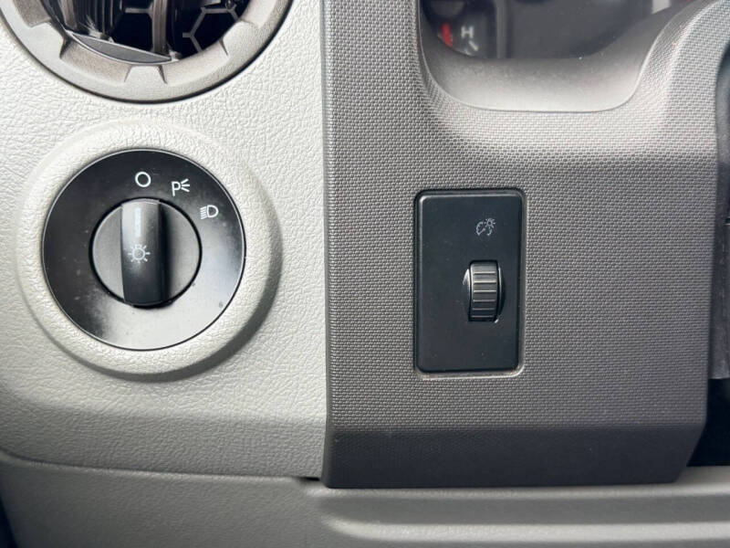 2014 Ford E-Series