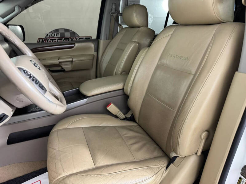 2013 Nissan Armada Platinum