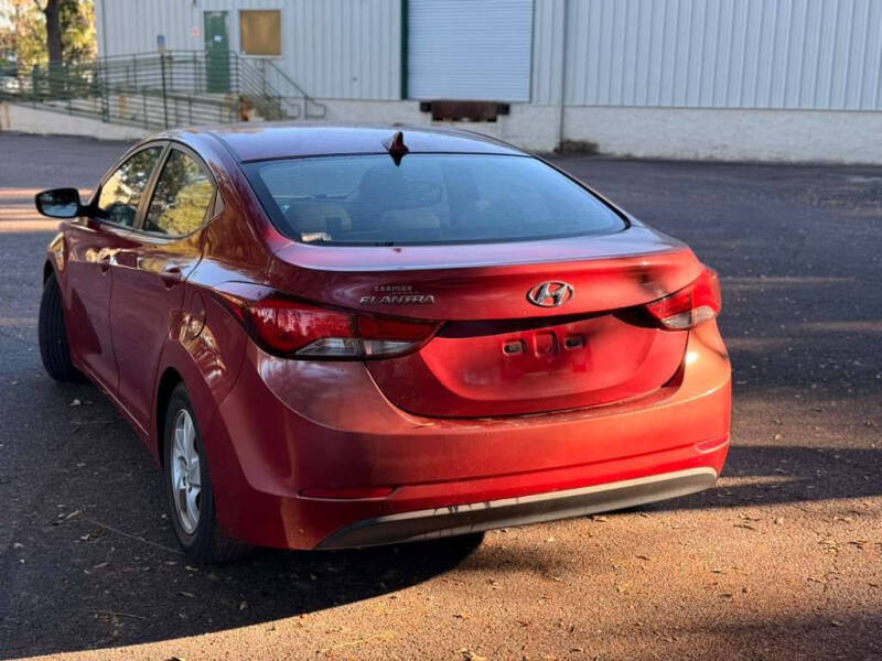 2015 Hyundai Elantra SE