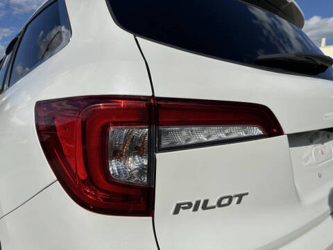 2020 Honda Pilot EX