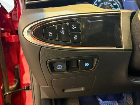 2023 Genesis GV70 2.5T Standard