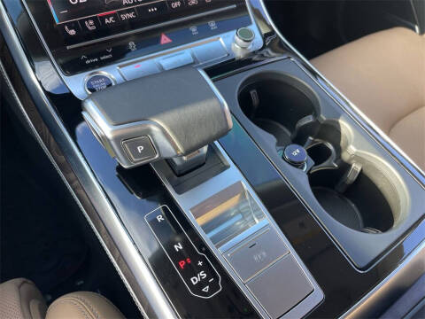 2024 Audi Q8 quattro Prestige 55 TFSI