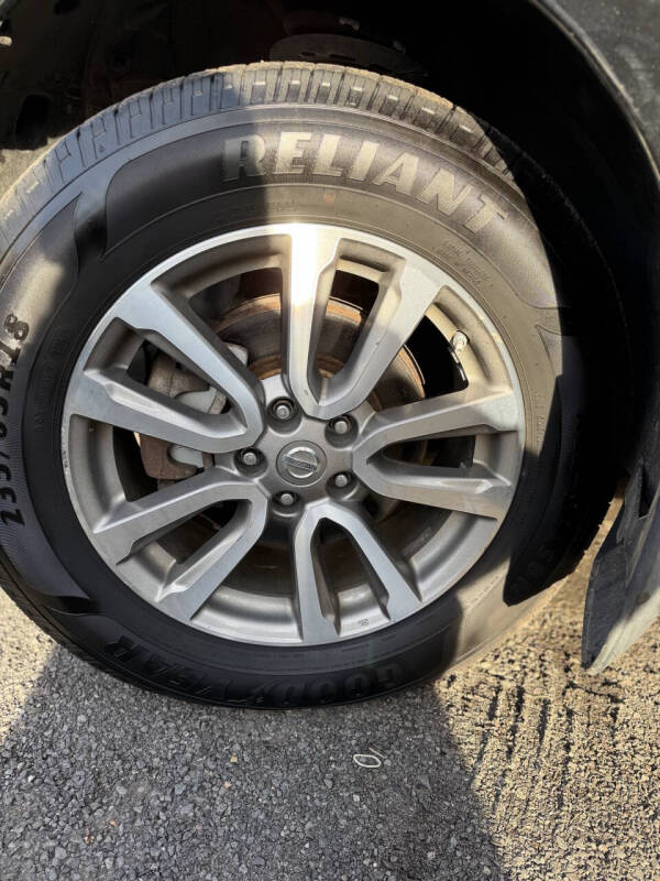 2016 Nissan Pathfinder S