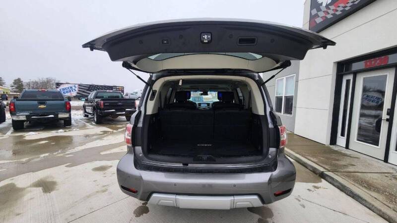 2017 Nissan Armada Platinum