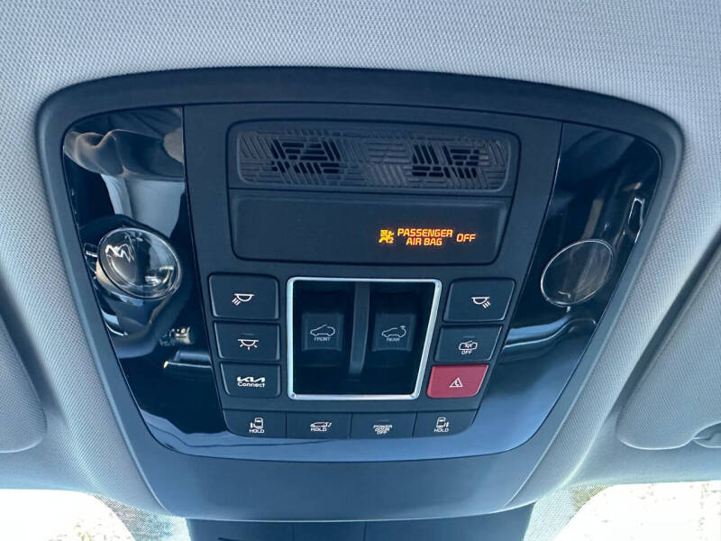 2026 Kia Carnival Hybrid SX