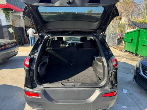 2018 Jeep Cherokee Tech Connect