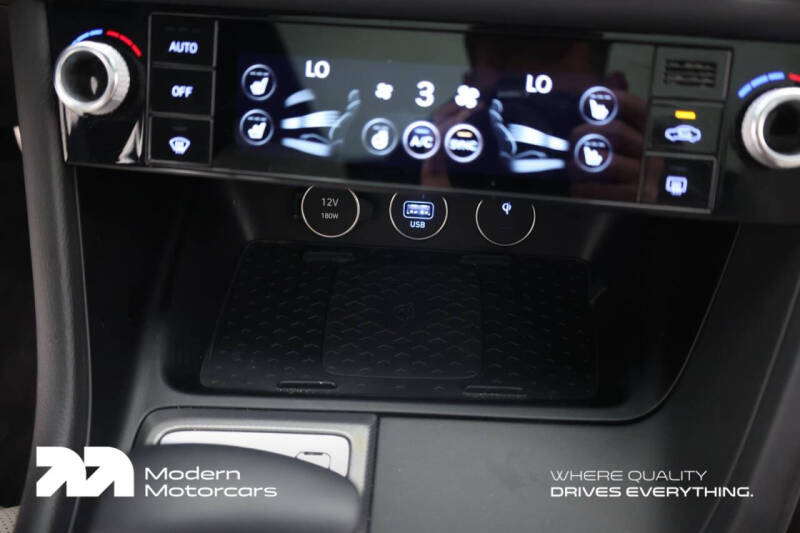 2024 Genesis G70