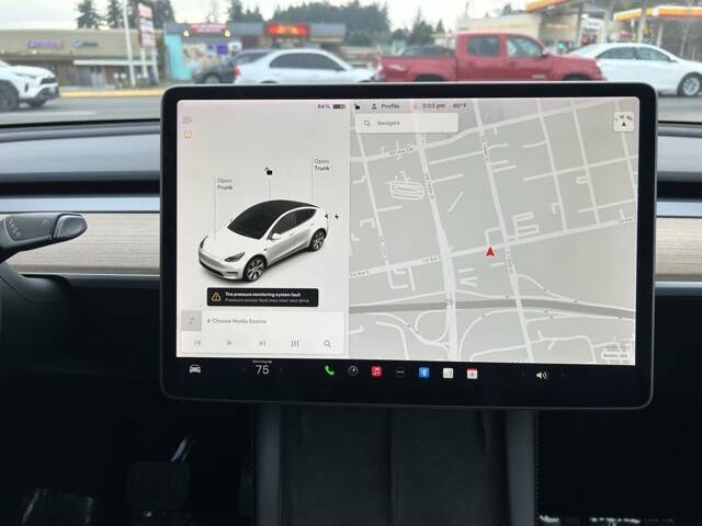 2021 Tesla Model Y Long Range photo 10