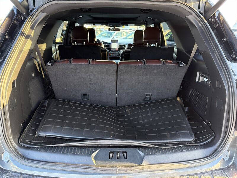 2020 Ford Explorer Platinum