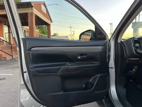 2019 Mitsubishi Outlander