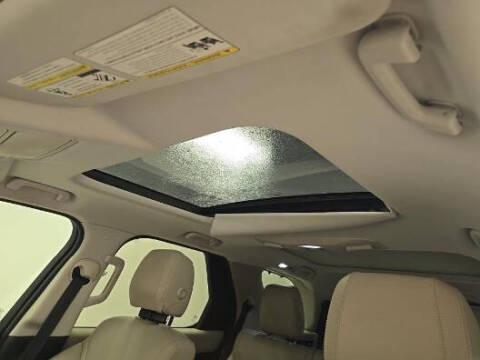 2019 Land Rover Discovery SE