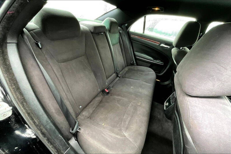 2012 Chrysler 300