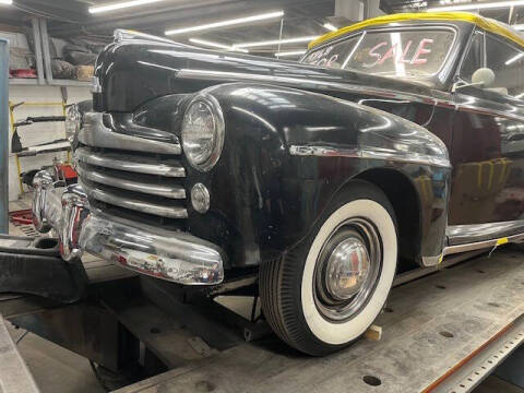 1948 Ford Super Deluxe