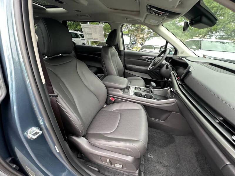 2026 Kia Carnival SX