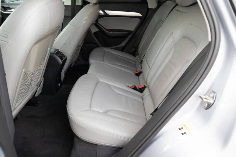 2016 Audi Q3 2.0T Premium Plus