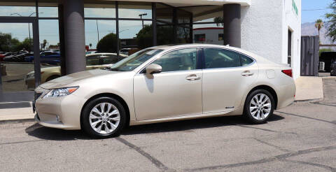 2013 Lexus ES 300h