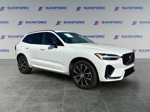 2023 Volvo XC60 B5 Plus Dark Theme