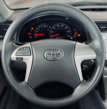 2009 Toyota Camry LE