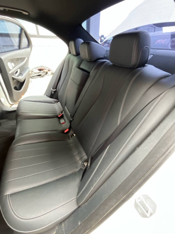 2018 Mercedes-Benz E-Class E 300
