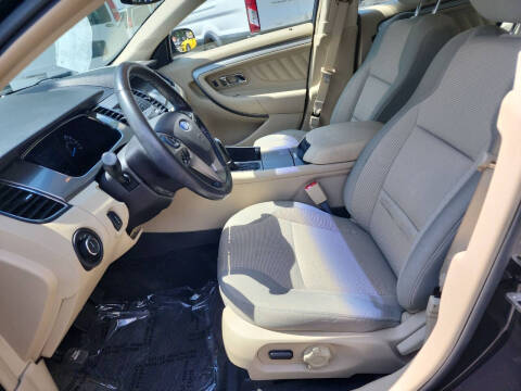 2016 Ford Taurus SEL