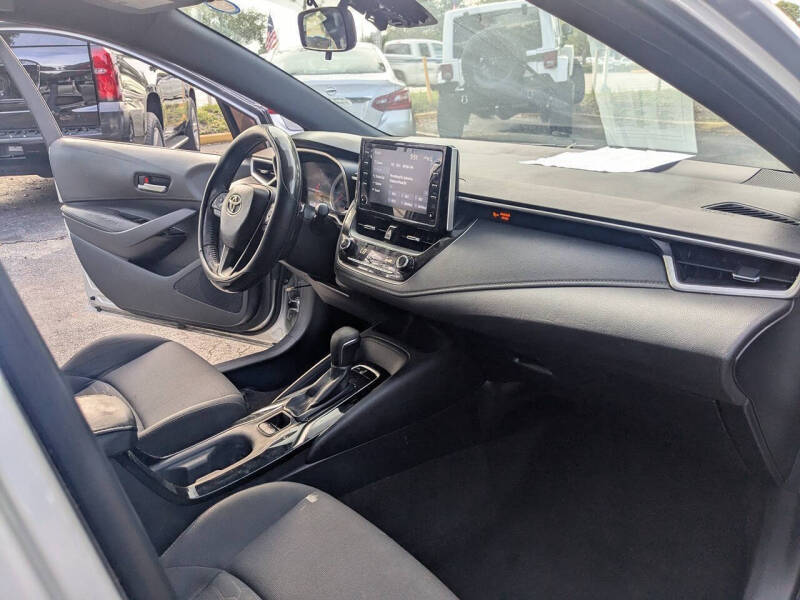 2019 Toyota Corolla Hatchback SE