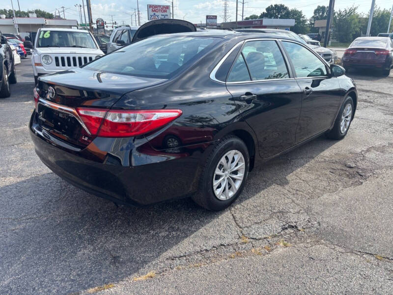 2015 Toyota Camry LE