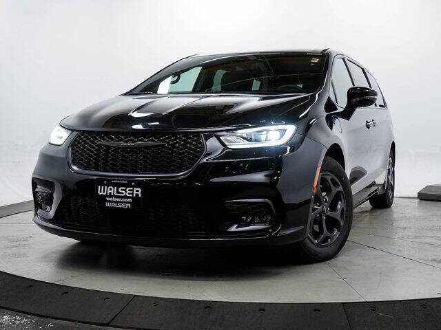 2022 Chrysler Pacifica Hybrid Limited