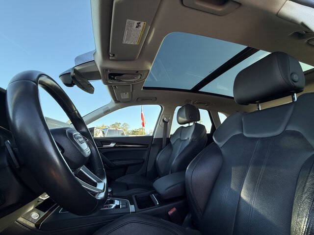 2019 Audi Q5 quattro Premium Plus 45 TFSI