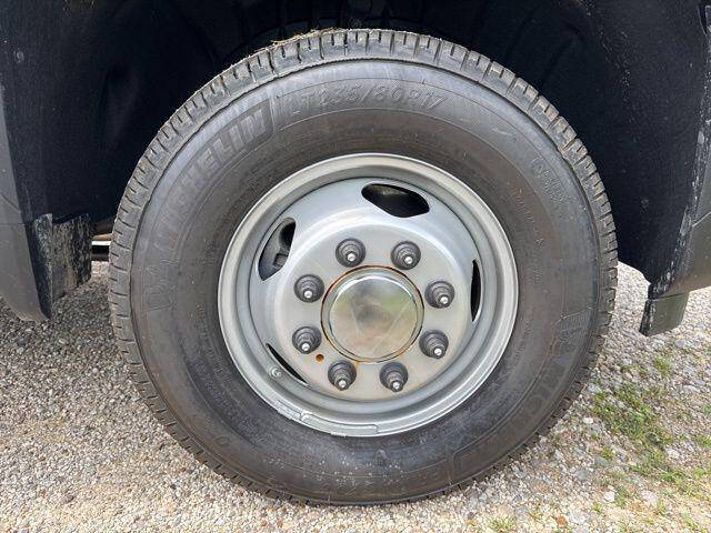 2025 GMC Sierra 3500HD CC Pro