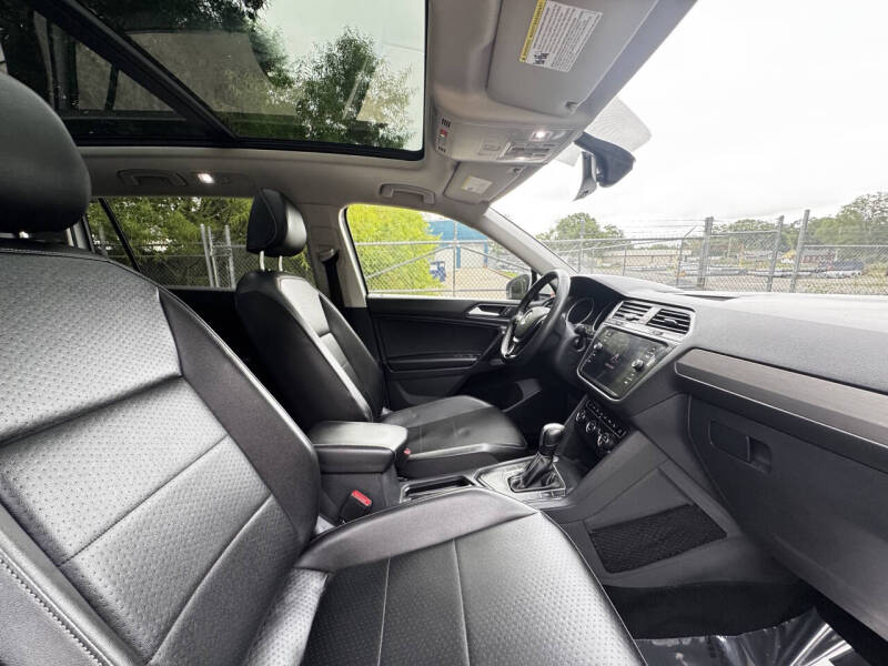 2021 Volkswagen Tiguan SE