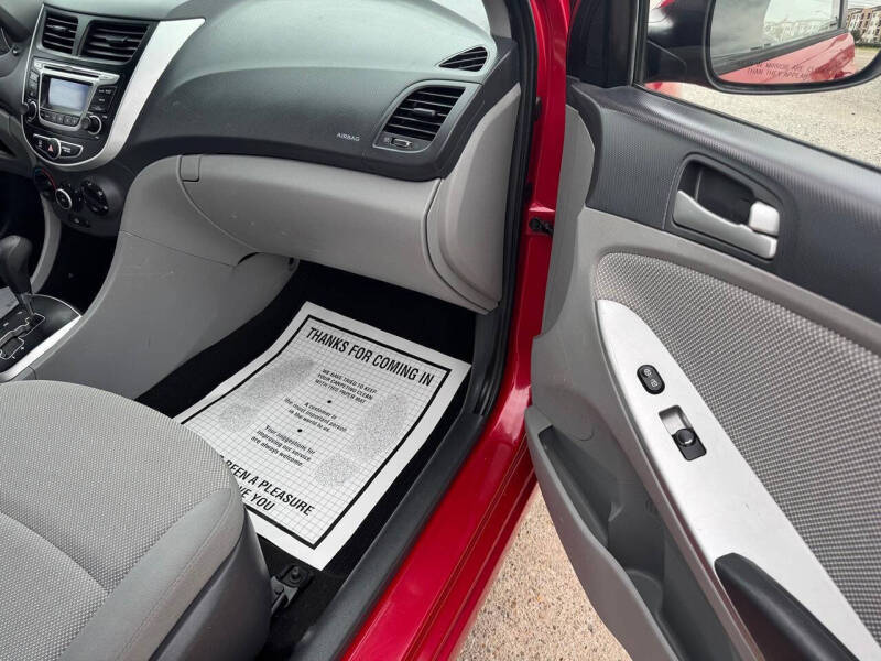 2014 Hyundai Accent GS