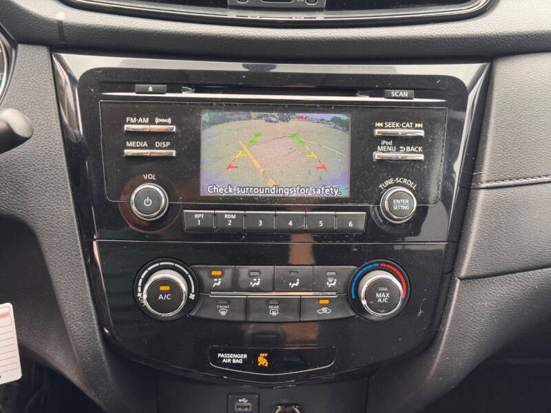 2017 Nissan Rogue S