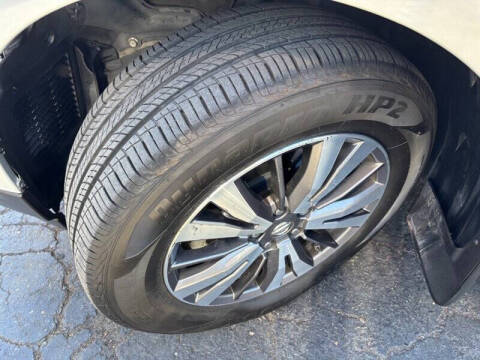 2017 Nissan Pathfinder S