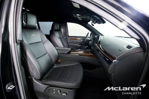 2022 Cadillac Escalade ESV Luxury