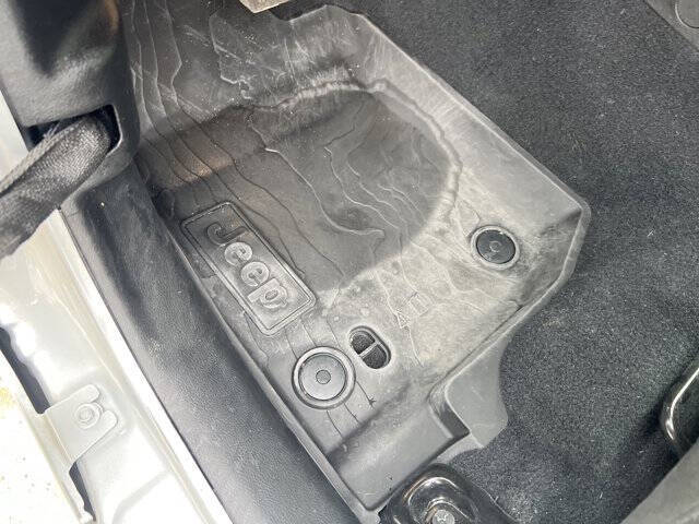 2023 Jeep Gladiator Willys