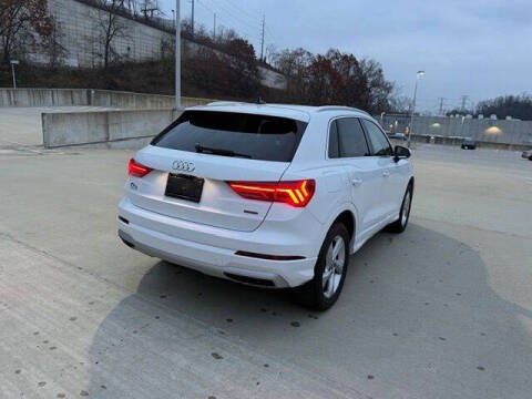 2020 Audi Q3 quattro Premium 45 TFSI