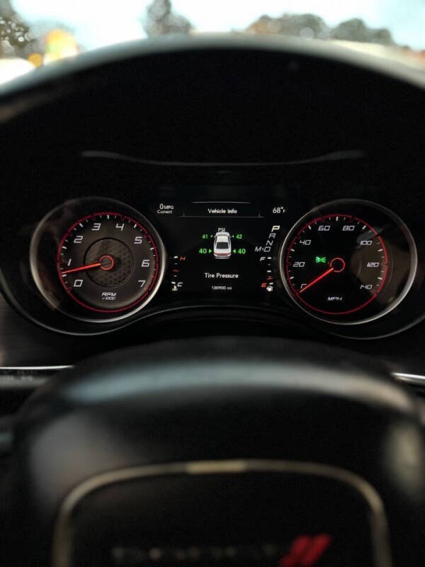 2016 Dodge Charger SE